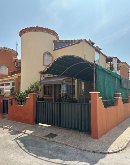 Image No.3-Villa de 3 chambres à vendre à Playa Flamenca