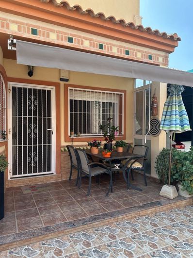 Image No.6-Villa de 3 chambres à vendre à Playa Flamenca
