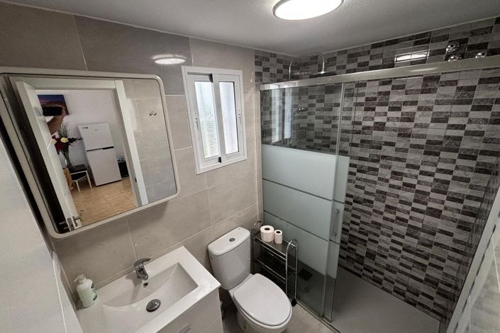 Image No.9-1 Bed Apartment for sale