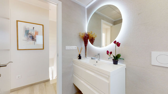 Image No.23-3 Bed Townhouse for sale