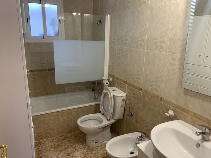 Image No.13-2 Bed Apartment for sale