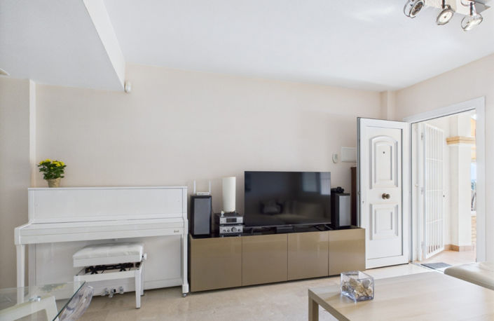 Image No.32-3 Bed Townhouse for sale