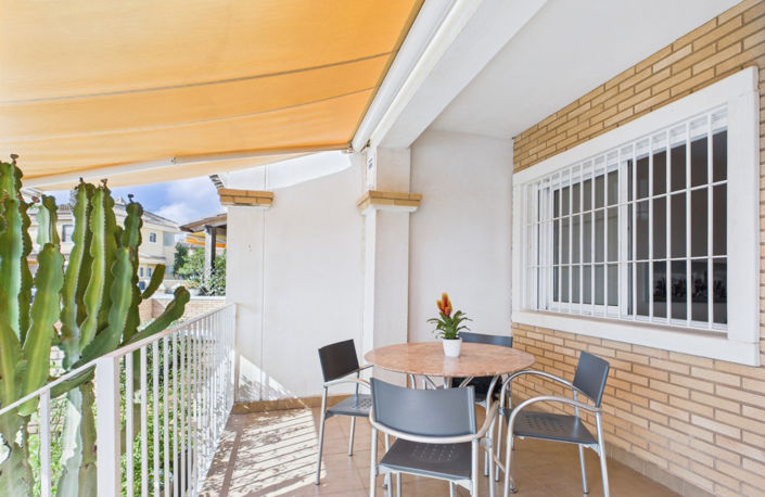 Image No.4-3 Bed Townhouse for sale