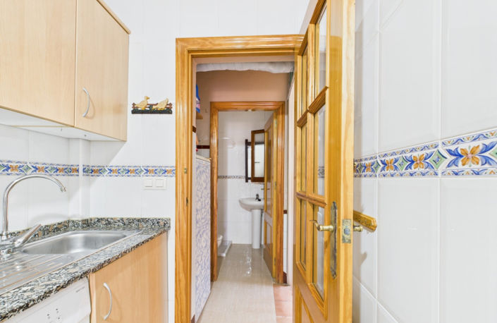 Image No.13-4 Bed Townhouse for sale