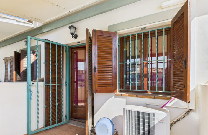 Image No.28-4 Bed Townhouse for sale