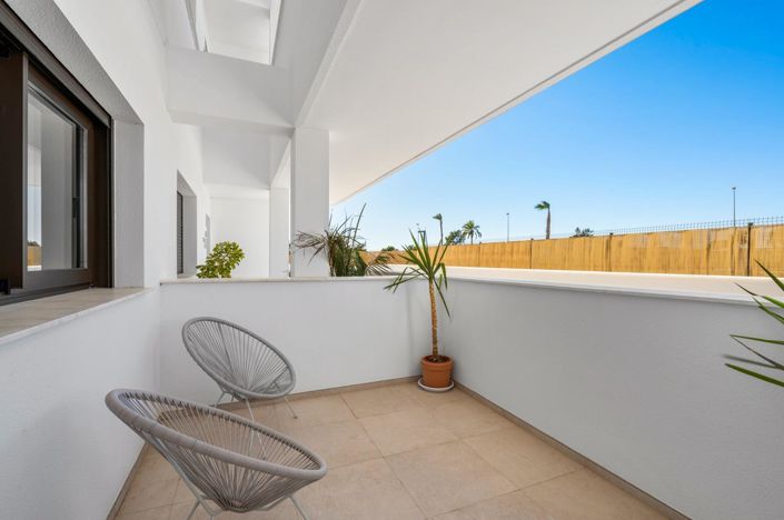 Image No.29-2 Bed Apartment for sale