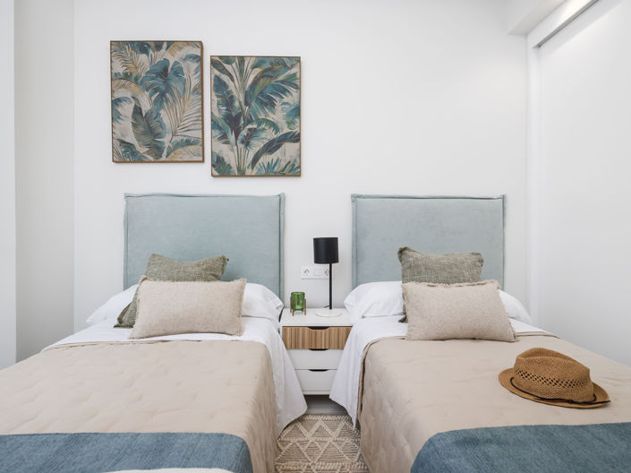 Image No.12-2 Bed Apartment for sale