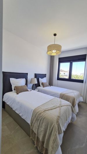 Image No.10-3 Bed Villa for sale