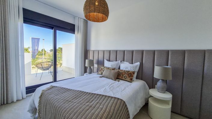 Image No.8-3 Bed Villa for sale