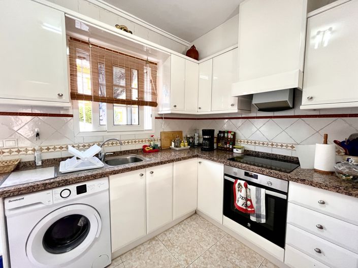 Image No.18-2 Bed Apartment for sale