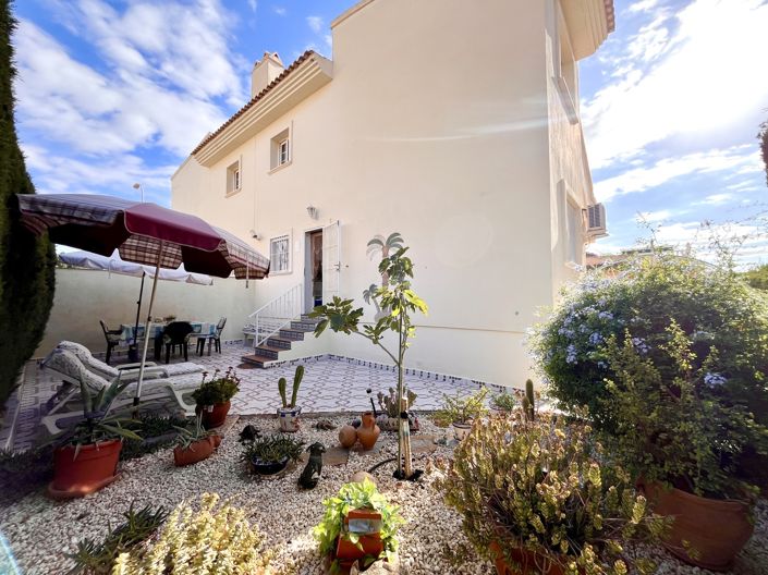 Image No.21-2 Bed Apartment for sale