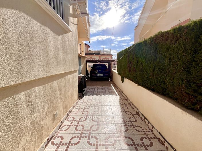 Image No.26-2 Bed Apartment for sale