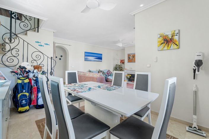 Image No.8-Villa de 3 chambres à vendre à Villamartin