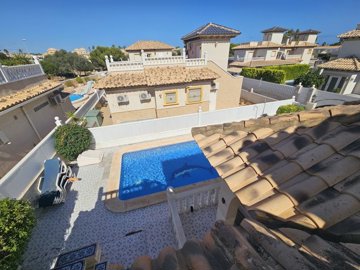 71034caboroigdetachedvillawithprivatepool9