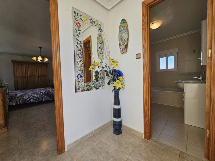 Image No.16-4 Bed Villa for sale