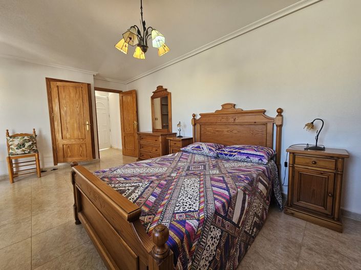 Image No.7-4 Bed Villa for sale