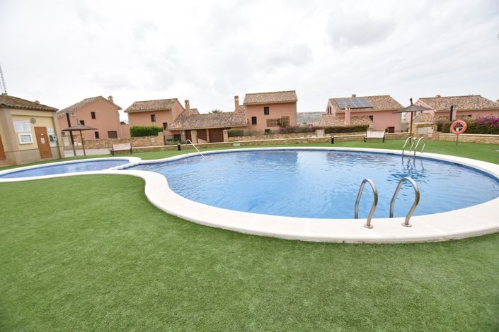 Image No.27-2 Bed Townhouse for sale