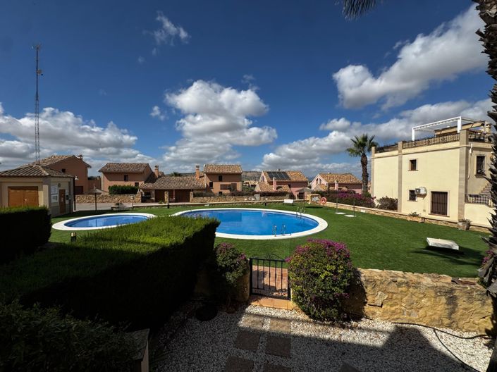 Image No.30-2 Bed Townhouse for sale