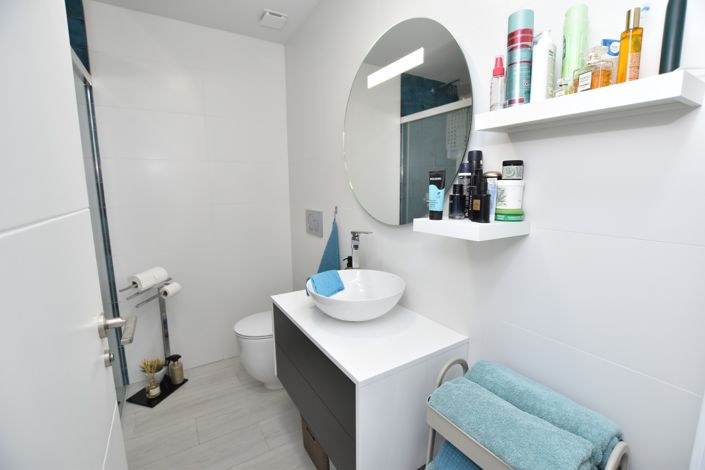 Image No.18-3 Bed Apartment for sale