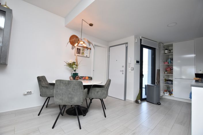 Image No.28-3 Bed Apartment for sale