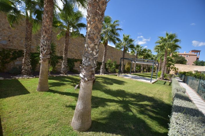 Image No.35-3 Bed Apartment for sale