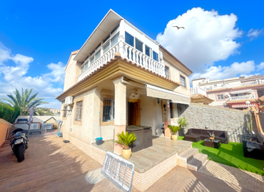 71084playaflamencasemidetachedvilla