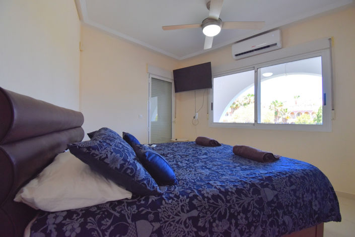 Image No.9-3 Bed Apartment for sale