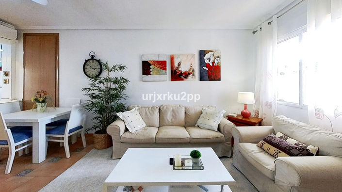 Image No.25-2 Bed Townhouse for sale