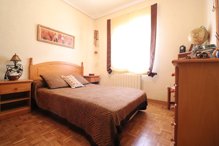 Image No.11-4 Bed Villa for sale