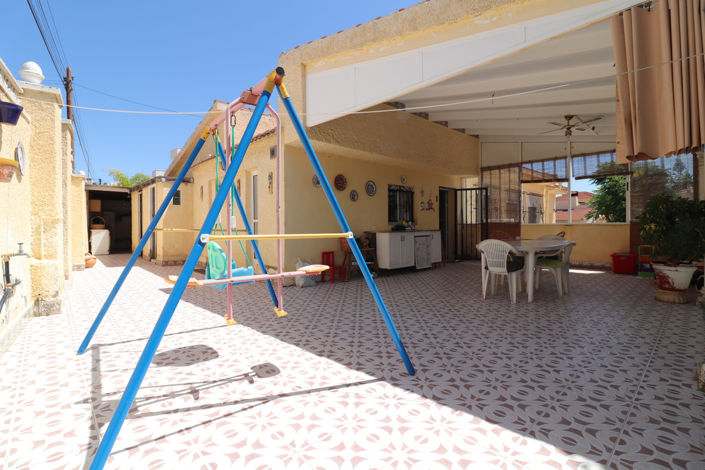 Image No.18-4 Bed Villa for sale