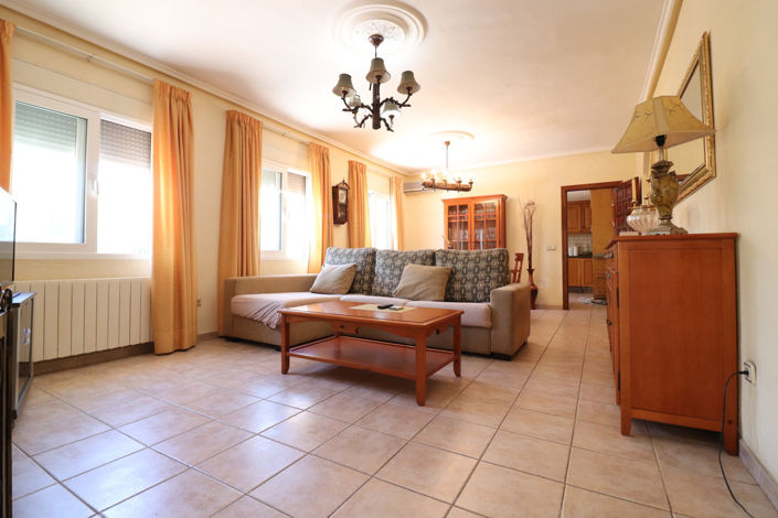 Image No.5-4 Bed Villa for sale