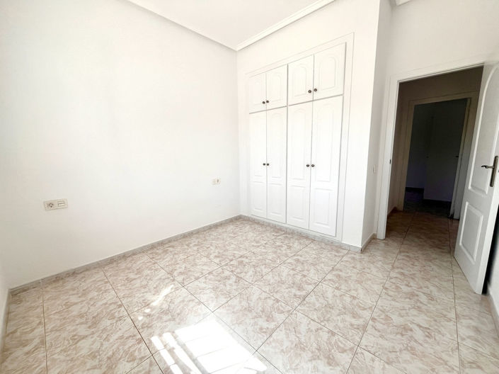 Image No.15-3 Bed Villa for sale