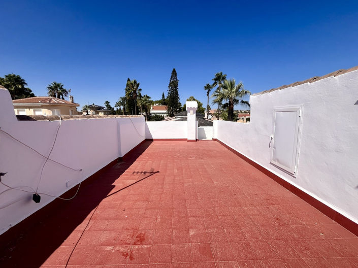 Image No.22-3 Bed Villa for sale