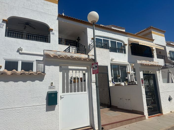 Image No.21-2 Bed Apartment for sale