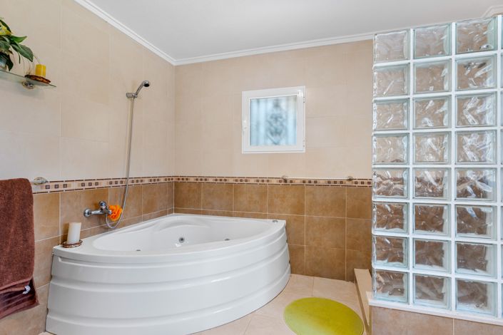 Image No.29-Villa de 4 chambres à vendre à Jacarilla