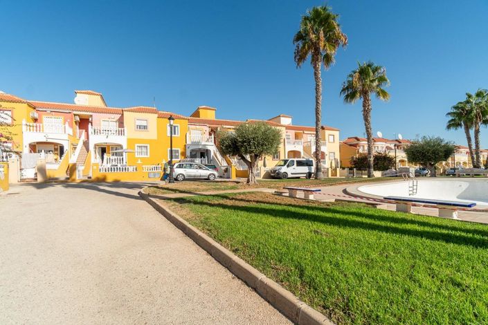 Image No.14-2 Bed Apartment for sale