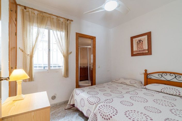 Image No.15-2 Bed Apartment for sale