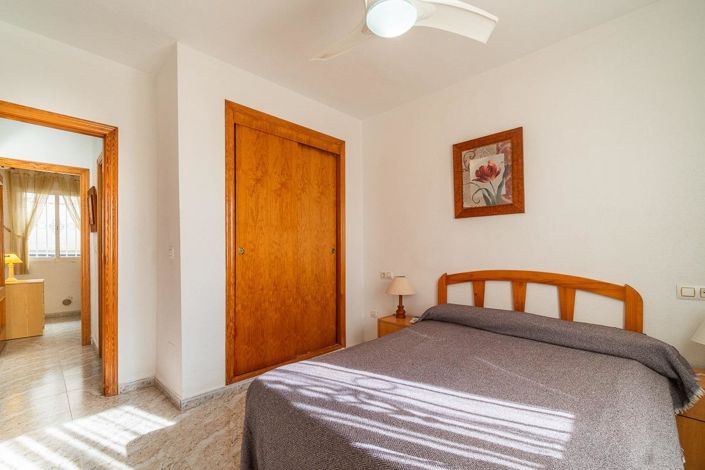 Image No.27-2 Bed Apartment for sale