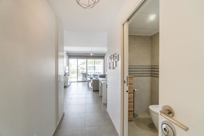 Image No.4-2 Bed Apartment for sale