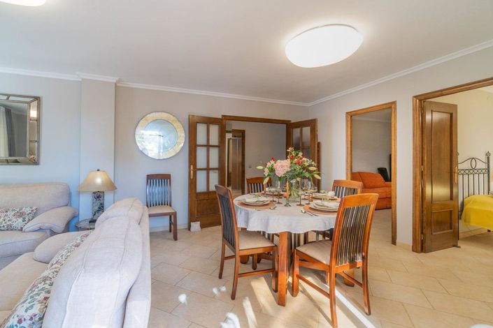 Image No.28-3 Bed Apartment for sale