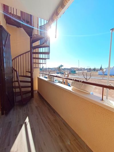 Image No.20-4 Bed Townhouse for sale