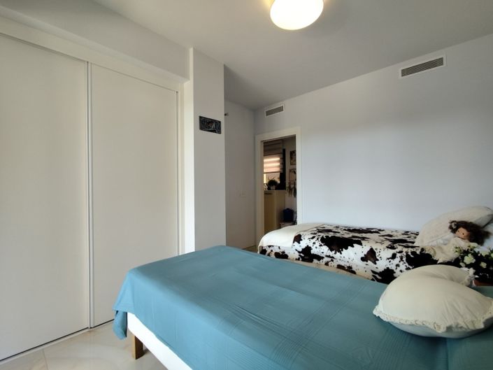 Image No.14-2 Bed Apartment for sale