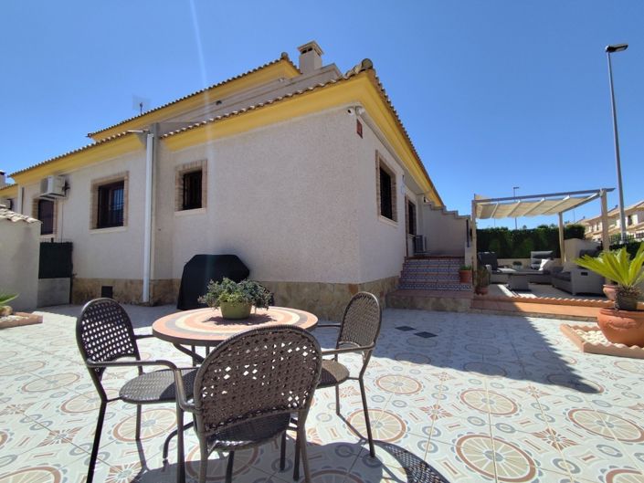Image No.1-Maison de ville de 3 chambres à vendre à Villamartin