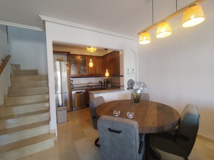 Image No.13-3 Bed Townhouse for sale