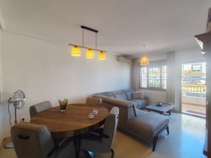 Image No.15-3 Bed Townhouse for sale