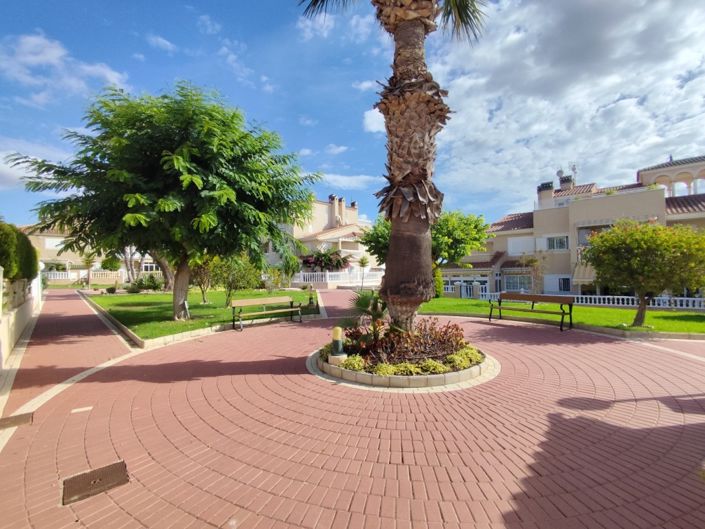 Image No.24-2 Bed Apartment for sale