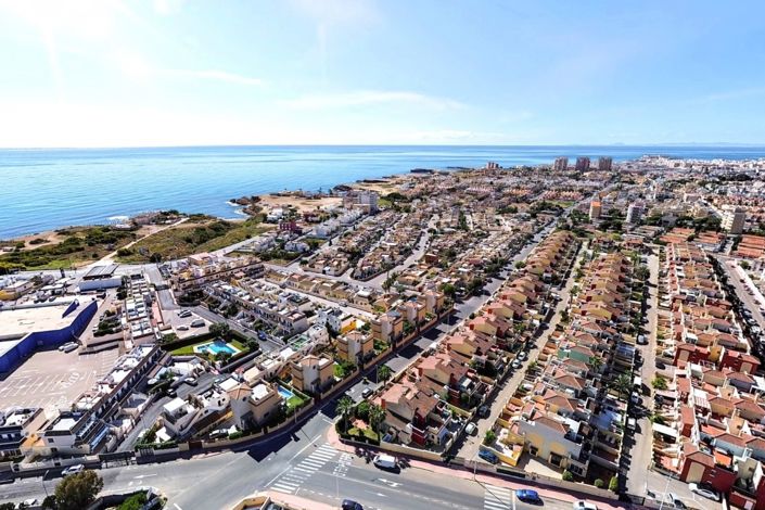 Image No.33-Villa de 2 chambres à vendre à Torrevieja