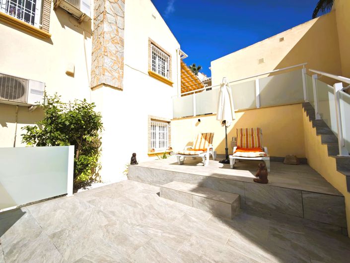 Image No.24-3 Bed Villa for sale