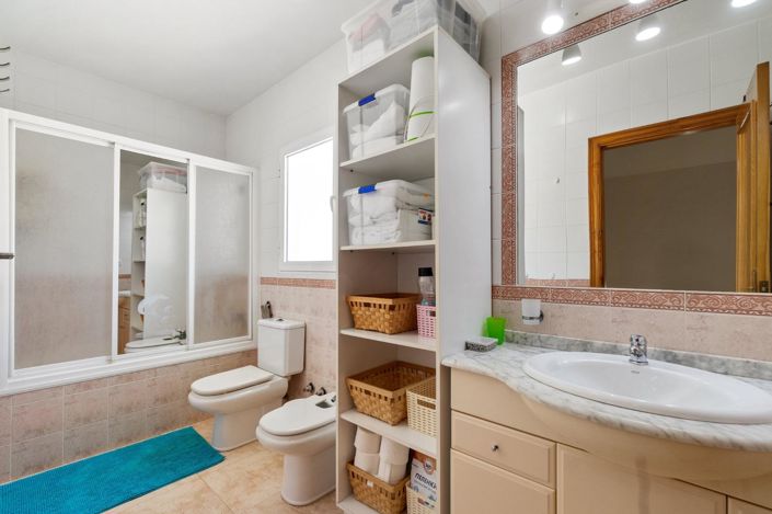 Image No.16-3 Bed Villa for sale