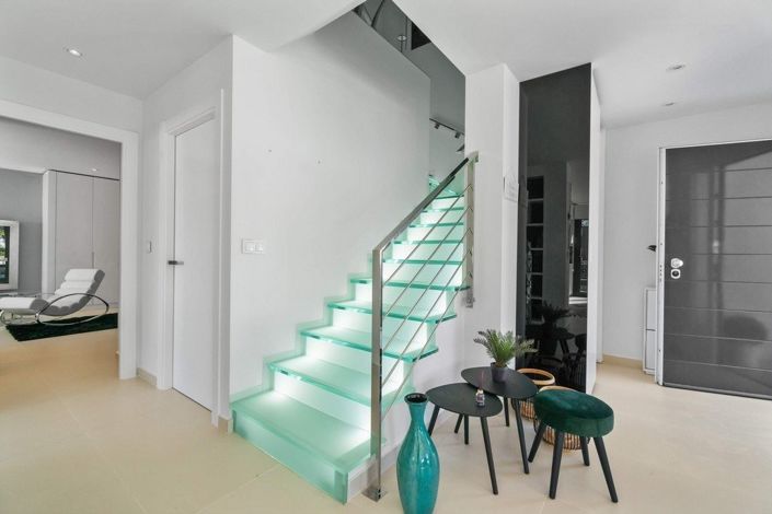 Image No.21-3 Bed Villa for sale